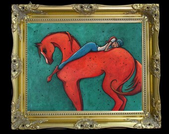 Puede incluir: Pintura original en un marco dorado ornamentado. La obra representa un caballo rojo con una persona con pantalones azules y una parte superior blanca acostada sobre su espalda. El fondo es turquesa con motas negras.