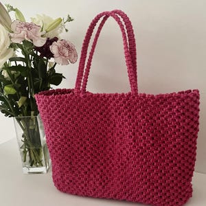 Sac à bandoulière en macramé, sac de plage fait main, grand fourre-tout à poignée supérieure, sac de marché en macramé, sac à main d'été rose