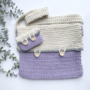 Bolso mensajero y cartera de crochet, hechos a pedido, conjunto de bolso tipo cartera y cartera de crochet en color morado.