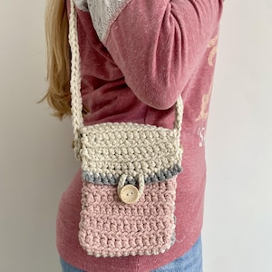 Bolsa de teléfono hecha a mano, Bolso de hombro de crochet, Bolso pequeño, Accesorio de teléfono minimalista, Bolso bandolera rosa.