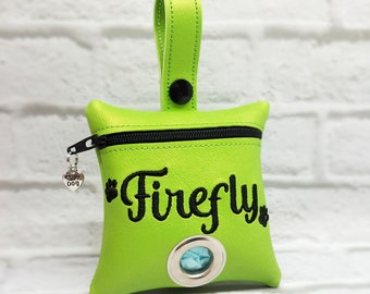 Lime Dog Poop Bag Holder with Paws, Dog Poo Bag Dispenser, PERSONALIZED Waste Bag Holder, Leash Dispenser, Leash Accessory, Dog Duty Bag