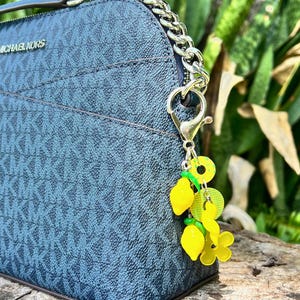 Glass Lemon Purse Charm - Yellow Lemon Fruit Keychain - Colorful Bag Charm - Beaded Bag Accessory