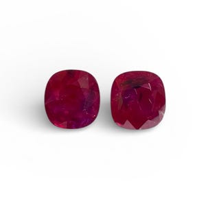 Par de rubíes birmanos naturales de 10,11 ct con certificado GRS, sin tratamiento térmico, gema de color GG68.