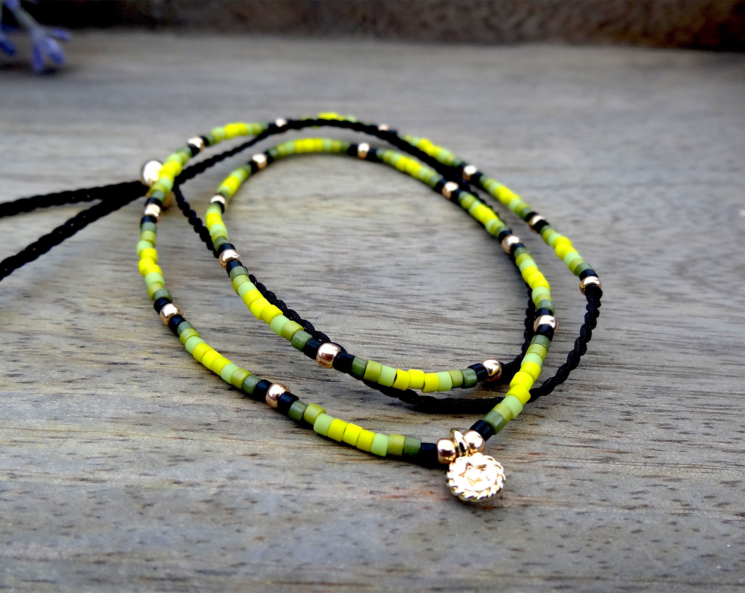 マルチカラー・デリカビーズ・チョーカー マルチカラー・デリカビーズ・チョーカー