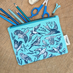 zipper pouch | zipper bag | pencil bag | pencil pouch | bird bag | bird zipper pouch | bird pouch | bird purse | bird pencil case