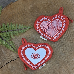zipper pouch | zipper bag | valentine | valentine gift | heart gift | heart pouch | valentine bag | valentine pouch | heart bag
