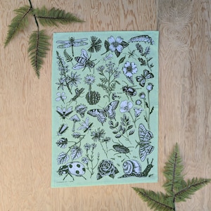 pick 2 tea towels kitchen towel tea towel patterned towel dishcloth nature tea towel nature kitchen towel bugs & blooms