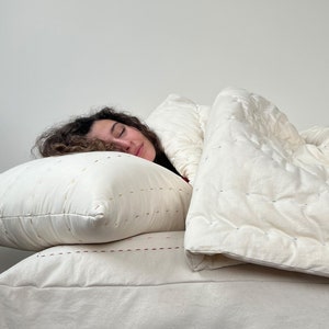 Wool Pillow, Organic Materials, Adjustable Height