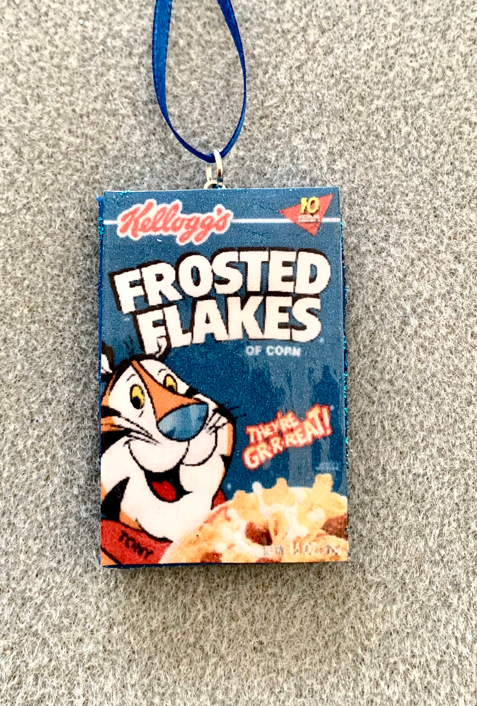 Kellogg's Frosted Flakes™ DIY Bracelet Kit
