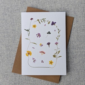 Ensemble de 4 cartes de voeux fleurs pressées (imprimées)