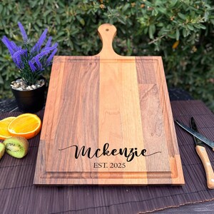 Custom Couple Cutting Board, Personalized Cutting Board Wedding Gift, Engagement Gift for Couple, Engraved Cutting Board, Bridal Shower Gift