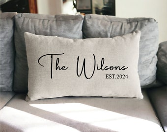 Funda de almohada con nombre de familia personalizada, regalo de compromiso para pareja, almohada familiar personalizada, regalo de boda personalizado, regalo de despedida de soltera, regalo de recién casados