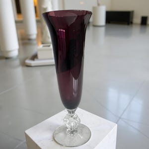 Vintage Cambridge Amethyst Keyhole Vase 12&quot; Tall