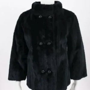 Styled by Winter vintage women’s faux fur black coat | vintage coat | women’s coat | timeless | antique fashion | faux fur | outerwear