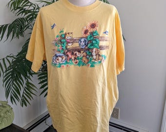 Vintage 90s Cute Cats & Puppies T-shirt | Yellow Basic Editions | Short Sleeve Country | Women&#39;s Tee | Size XL