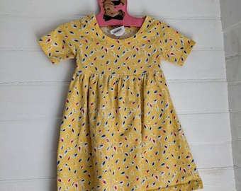 Vintage 90s Yellow Girls Dress | Flower Floral Short Sleeve Summer | Flap Happy | Size 18 - 24 Months