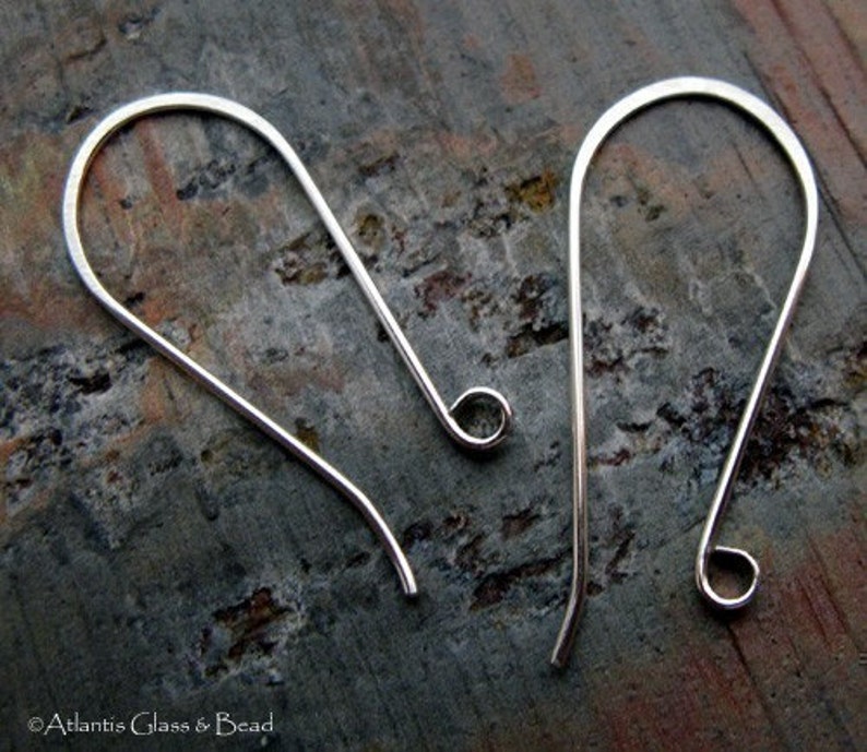 Handwerklich gefertigte Ohrhaken-Brisuren. Sterling Silber oder 14k Gold gefüllt 4 Paar Ohrringe. Hochwertige Schmuckteile, Ohrdrähte oder Haken. Bild 5