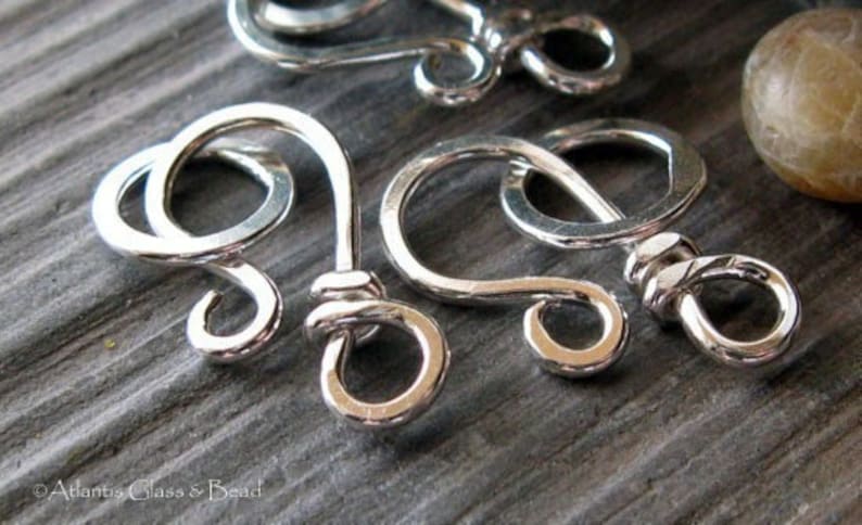 Small handmade hook clasps. Set of 2 made in sterling silver or 14k gold filled. Necklace or bracelet jewelry findings. Mini Sardana image 1