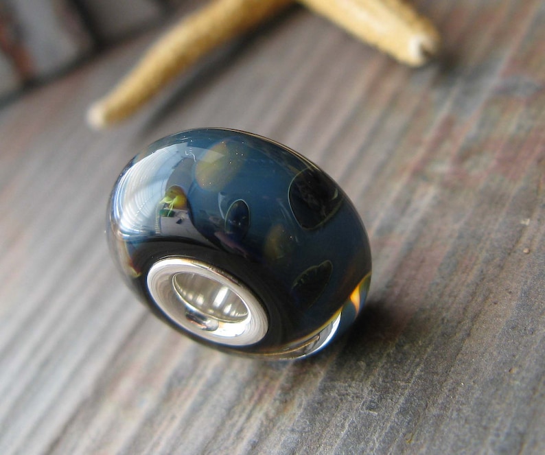 AGB sterling silver core boro glass lampwork bead, Look Back... image 5