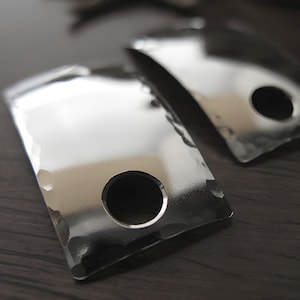 Smalle rechthoekige armbandblanks van sterling zilver, geschikt voor het met de hand stempelen van grote of kleine gaten van 2,5 cm x 1,25 cm.