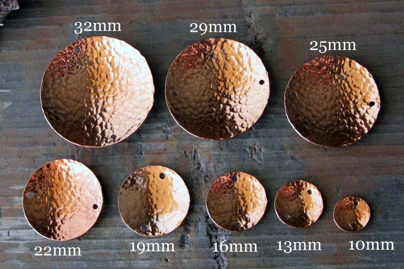 Hammered 14k gold filled discs for jewelry making. You choose Etsy
