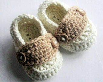 Crochet bébé chaussons coton taille petit bouton mocassins nouveau-né 1 paire disponible et prêt à l'expédition