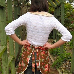 Retro Brown Floral Vintage Everyday Housewife Apron Small To Medium 43.99 Dollars Free Ship USA image 5