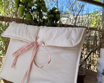 Quilted Cotton Bible Cover with Bow: Elegant Book Sleeve Case