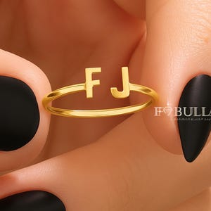 Anillo de oro con dos iniciales, anillo personalizado para mujer, anillo de oro macizo con dos letras, anillo de joyería personalizado, regalo único para ella, anillo de compromiso