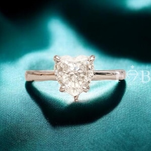 Heart Lab Grown Diamond Ring: Platinum Solitaire Engagement Ring