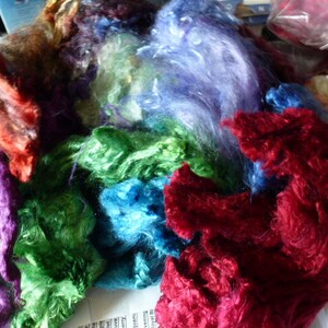 Hand Dyed Mulberry Silk Top Ends Mixed Colors 2 Ounces FREE SHIPPING image 3