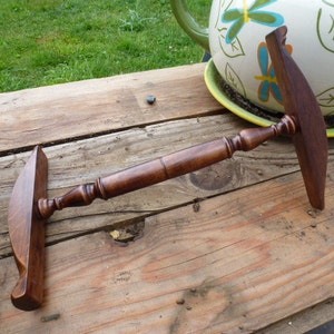 Kromski Walnut Niddy Noddy Medium Instructions Included