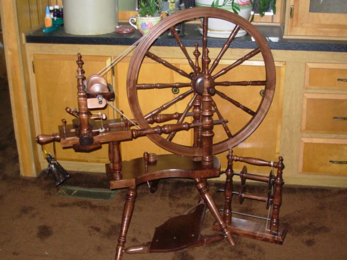 The Polonaise Spinning Wheel by Kromski Walnut Free Shipping | Etsy