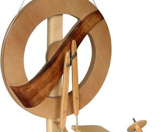 Kromski Fantasia Spinning Wheel Clear/Walnut Free Shipping Bonus