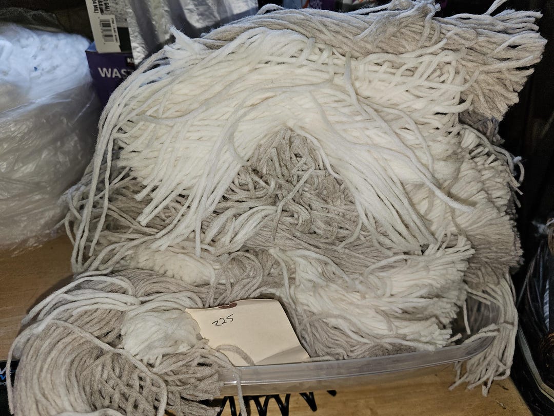 Pencil Roving 22 Micron Loose Merino Wool White Blue Light Grey Spin ...