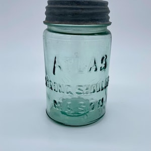 ATLAS Strong Shoulder Mason Jar VINTAGE FREE Shipping