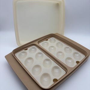 Vintage Tupperware Deviled Egg Carrier | Almond Beige Retro Egg Keeper (#723)