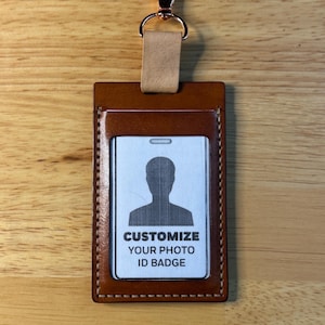 Porta credencial de cuero