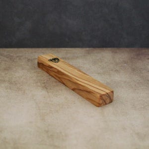 10cm, Small Olive Wood Mezuzah Case from Jerusalem With the Letter &quot;SHIN&quot;, Gift for Jewish Housewarming