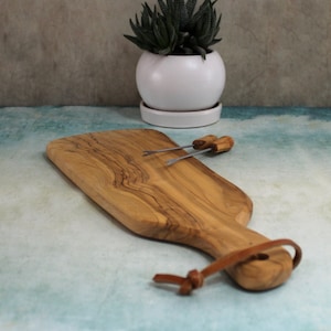 Handmade Olive Wood Cheese Platter, Cheese Serving Board with handle, Rustic Chopping board, Serving Platter, Wooden Platter for Home