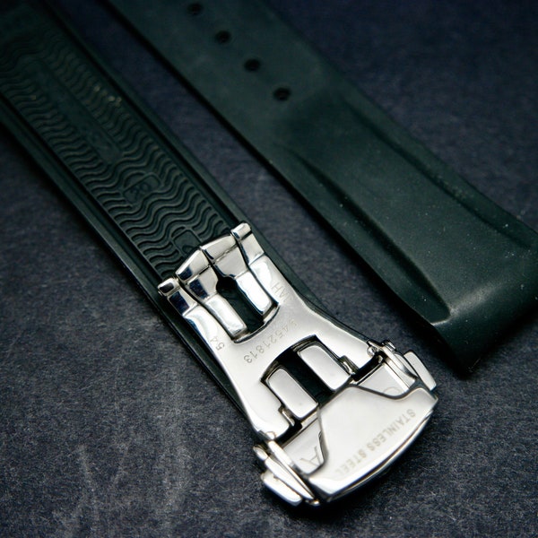 Nouveau bracelet/bracelet en caoutchouc silicone noir 20 mm avec boucle déployante/boucle déployante en acier inoxydable argenté pour montres Omega