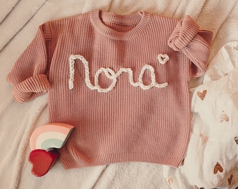 Suéter de bebé con nombre, suéter de bebé personalizado, nombre de suéter de bebé hecho a mano, regalos de bebé, suéter de bebé personalizado, nombre de suéter de bebé
