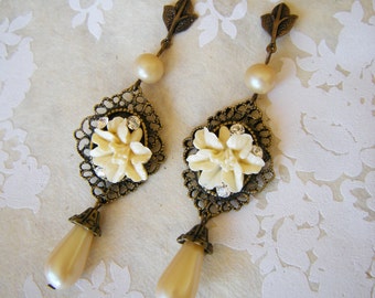 Ivory Flower Vintage Inspired Earrings