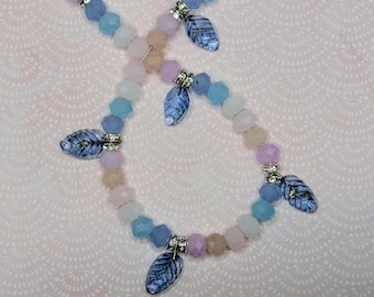 Blue, Pink & White Glass Leaves Beaded Bracelet