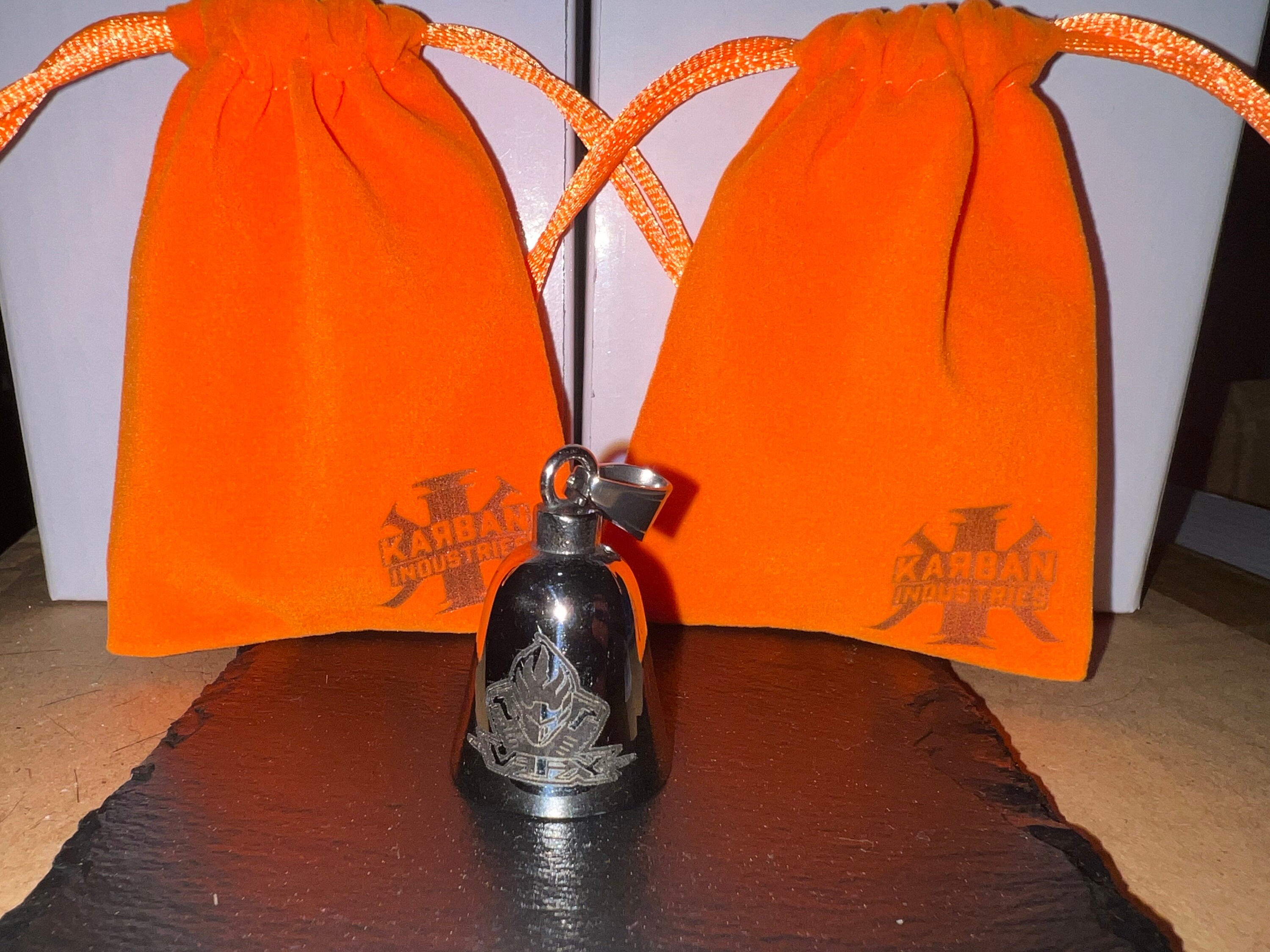 GREMLIN BELL STEEL Bracket - Spirit Guardian Bell Hanger Per Moto UK Stock EUR 7,75 - IT - Foto 6