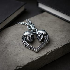 Punk Skull Heart Necklace, Love Skeleton Couple Pendant, Gothic Unisex Jewelry, Stainless Steel Chain, Alternative Gift for Him or Her