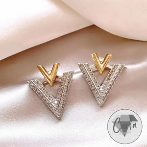 14K Gold Plated Luxury Fashion Jewelry for Elegant Women - Evening Party Accessories, Letter V Fashion Earrings, Gold and silver Jewelry