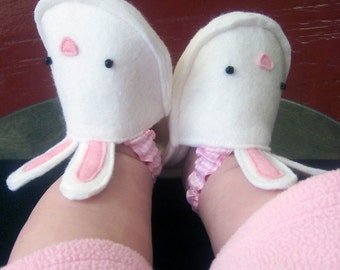 Sewing Pattern PDF - Bunnykins Baby Slippers