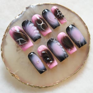 Handgemachte Presse auf den Nägeln Schwarz Pink Y2k Chrom Metallic Langes Quadrat