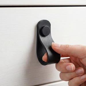 Tiradores de cuero hechos a mano para IKEA Pax, Kallax y Hemnes: tiradores para muebles curtidos vegetalmente con cuero Buttero.
